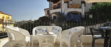 Apartment, 2 Schlafzimmer | Balkon