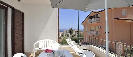 Appartamento, 2 camere da letto | Terrazza/patio