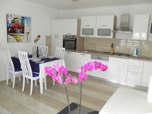 Exclusive Apartment | Private kitchen