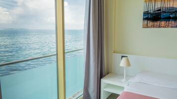 Chambre Double Panoramique, 1 chambre, non-fumeur, vue lac