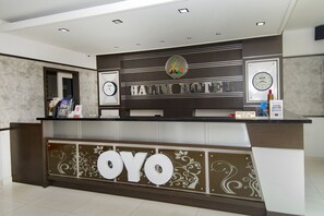 Reception - Halim Hotel (Tanjung Pinang)