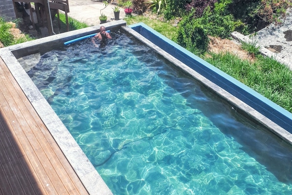 Vue sur piscine