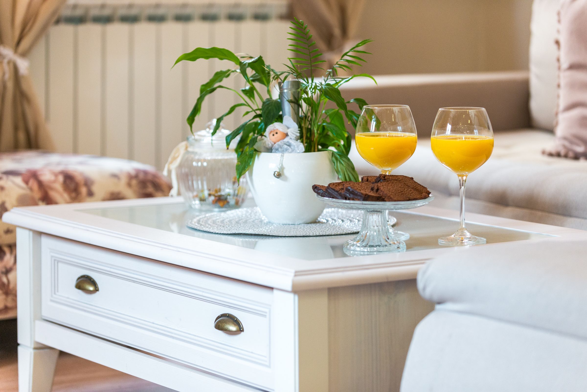 Deluxe House, Garden View | Private kitchen | Full-sized fridge, microwave, oven, stovetop