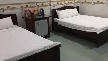 Phòng đôi dành cho gia đình | Minibar, trang trí khác biệt, trang bị nội thất với thiết kế riêng biệt