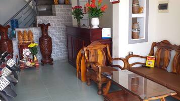 Khu tiếp khách ở sảnh