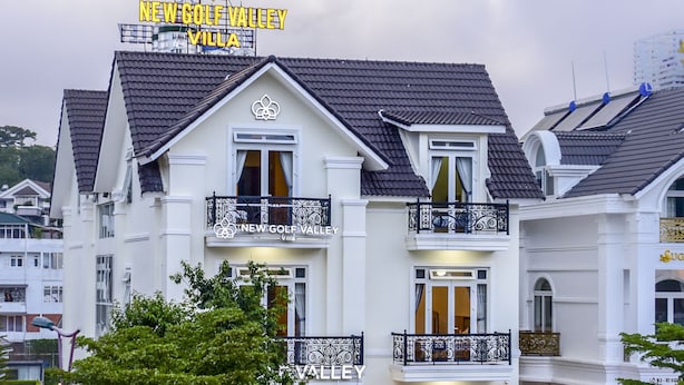 Bagian depan properti