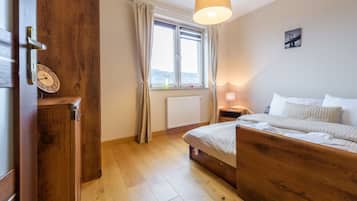 Apartment, 1 Bedroom | 1 bedroom, free WiFi