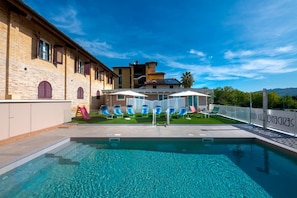 Pool - Residence Gli Ulivi (Ascoli Piceno)