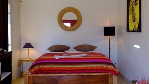 Double Room | Soundproofing, iron/ironing board (on request), free cots/infant beds - La Stregheria (Leucate)