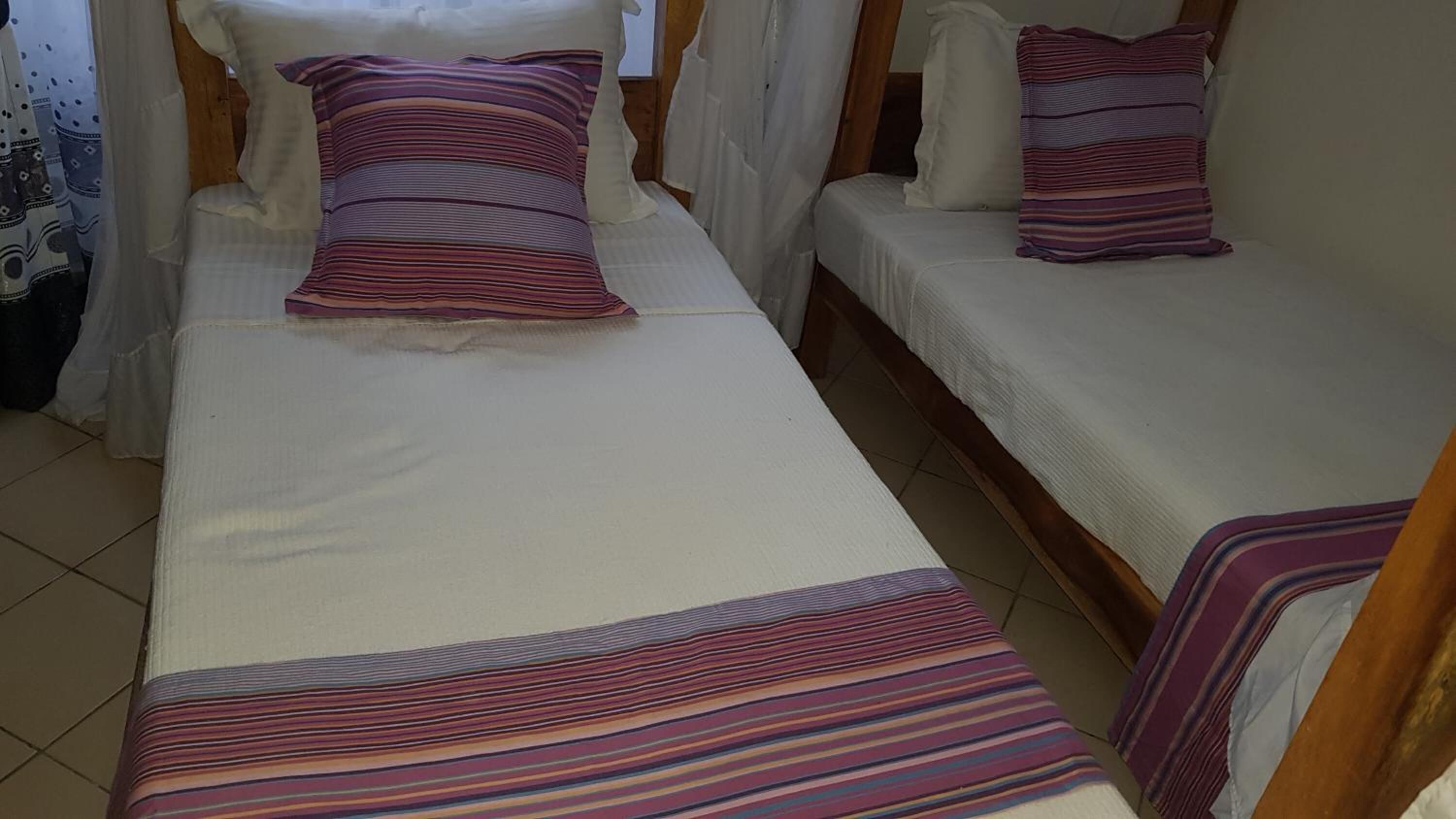 Deluxe Villa, 2 Bedrooms | Desk, laptop workspace, soundproofing, iron/ironing board (on request)