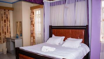 Deluxe Single Room | Desk, laptop workspace, iron/ironing board, free WiFi