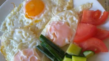 Free daily local cuisine breakfast 