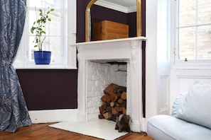 Apartment (1 Bedroom)