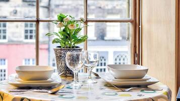 Monolocale comfort (1 Bedroom) | Cucina privata | Frigorifero, microonde, piano cottura, bollitore elettrico