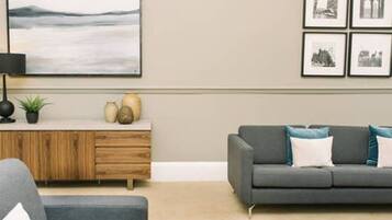 Apartment (1 Bedroom) | Living room