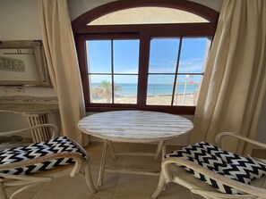 Deluxe-Zimmer, Meerblick | 1 Schlafzimmer, hochwertige Bettwaren