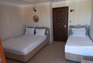 Family Room, Balcony, Bay View