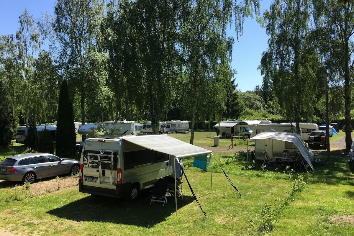 Basic Mobile Home, Garden View