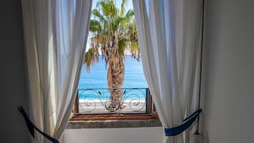 Comfort-Zimmer | Schreibtisch, Verdunkelungsvorhänge, kostenloses WLAN, Bettwäsche