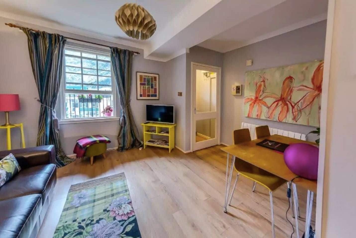 Apartment (1 Bedroom) | Living room | Flat-screen TV, Netflix, streaming services