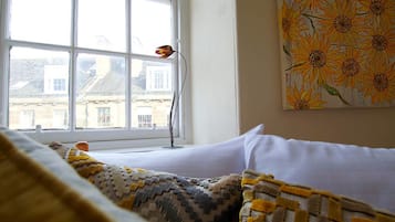 Apartment (2 Bedrooms) | 2 bedrooms, iron/ironing board, free WiFi, bed sheets