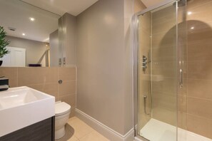 公寓 (1 Bedroom) | 浴室 | 毛巾、肥皂、洗发水