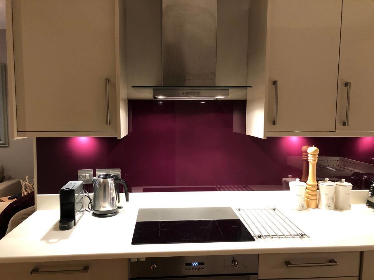 Apartment (1 Bedroom) | Private kitchen | Electric kettle
