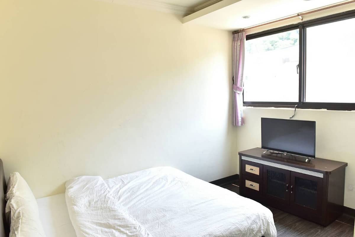 Habitación doble, vista a la montaña | Escritorio, cortinas blackout y wifi gratis 