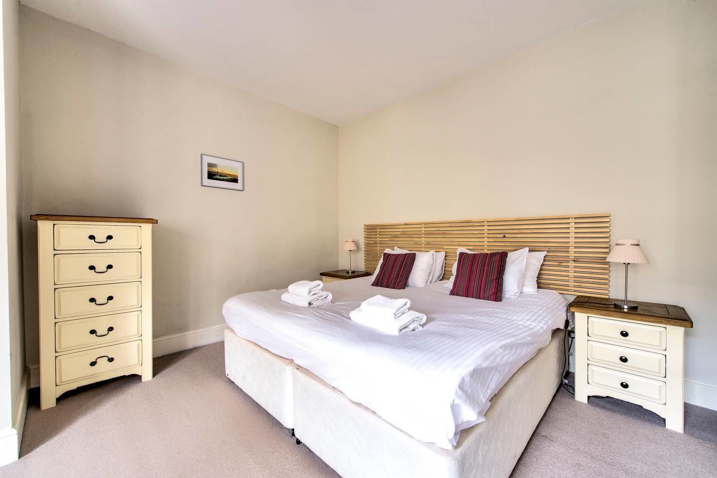 1 chambre, fer et planche à repasser, Wi-Fi gratuit