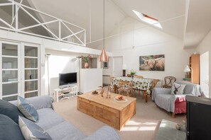 Apartment, 2 Schlafzimmer (2 Bedrooms) | Wohnzimmer