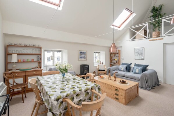 Apartment, 2 Schlafzimmer (2 Bedrooms) | Wohnzimmer