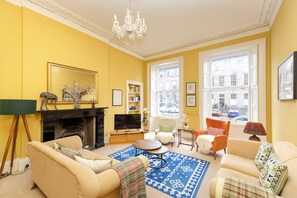 House (3 Bedrooms) | 3 bedrooms, laptop workspace, iron/ironing board, free WiFi