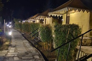 Ngoại thất