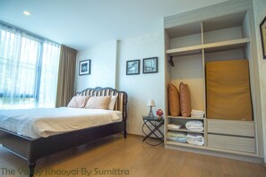 2 bedrooms