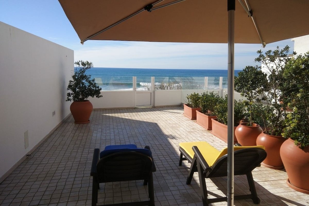 House, 2 Bedrooms, Sea View | Terrace/patio
