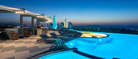 Infinity pool