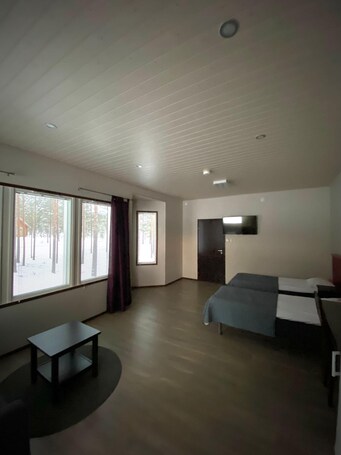 Escritorio, sistema de insonorización y cunas