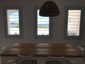 Villa (Sand 3) | In-room dining