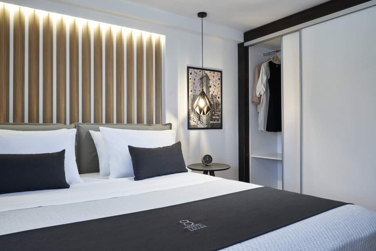 1 bedroom, free cots/infant beds, free WiFi, bed sheets
