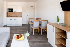 Apartment, 1 Bedroom | Living area | Flat-screen TV - Boardinghaus Bayerwaldpark (Landshut)