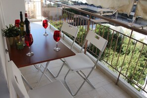 Huoneisto, 2 makuuhuonetta | Parveke