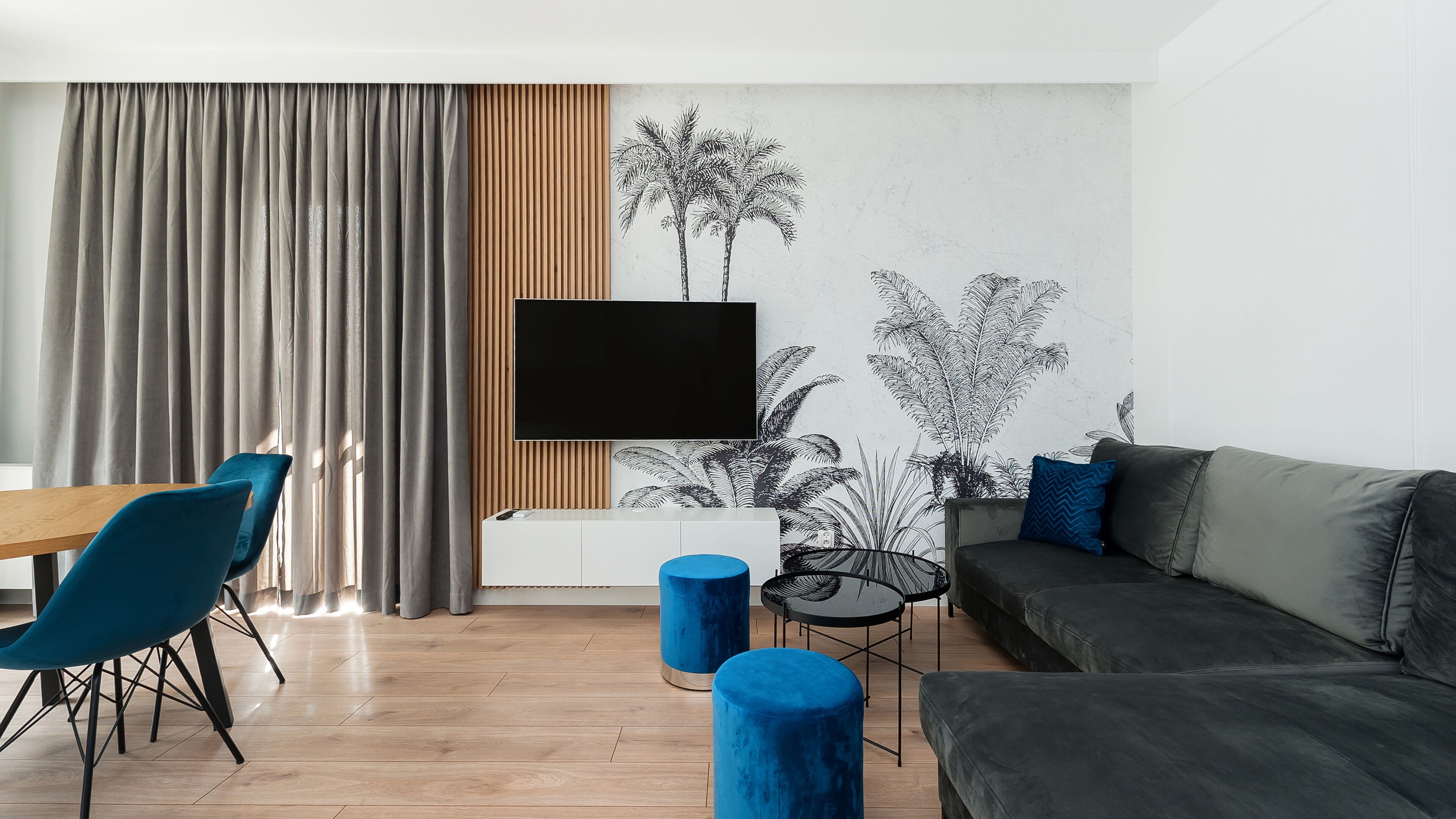 Apartment (199 J) | Living area | Flat-screen TV