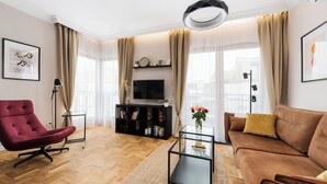 Studio Suite (23 J)