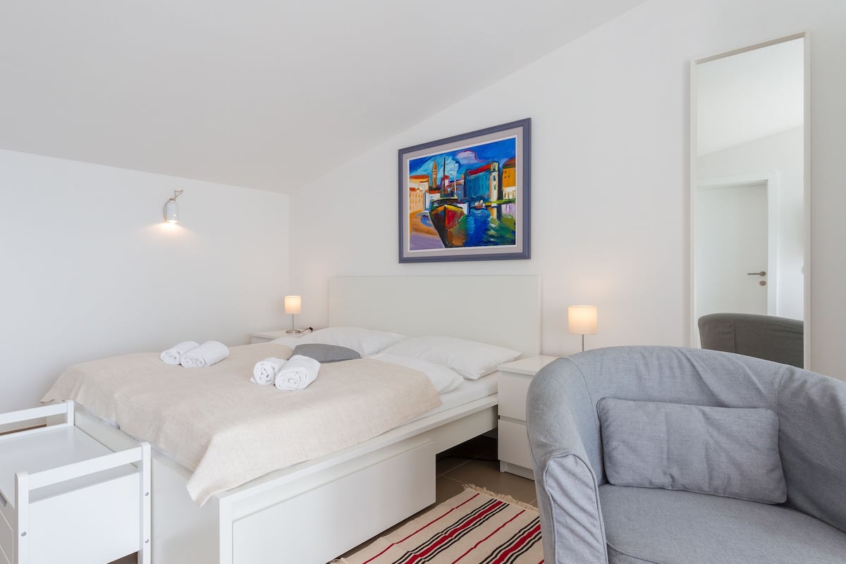 1 slaapkamer, hypoallergeen beddengoed, een kluis op de kamer