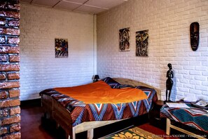 Enkeltrom – business | 1 soverom, ekstrasenger (mot et tillegg), wi-fi (inkludert) og sengetøy