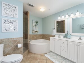 Combined shower/bathtub, jetted bath, hair dryer, towels - GULF FRONT @ CELADON BEACH~Quiet West End! Wraparound Balcony ~ Free Beach Chair Service! (Panama City Beach)
