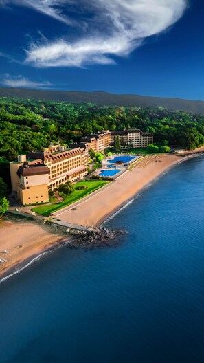 Aerial view - HVD Riviera Beach (Golden Sands)