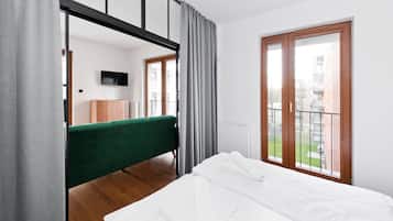 Apartment (77 - Rakowicka 22 J) | Iron/ironing board, free WiFi, bed sheets