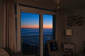 Interior - HS-1031 Experience ocean views, a spacious 2-BR condo in Myrtle Beach (Myrtle Beach)