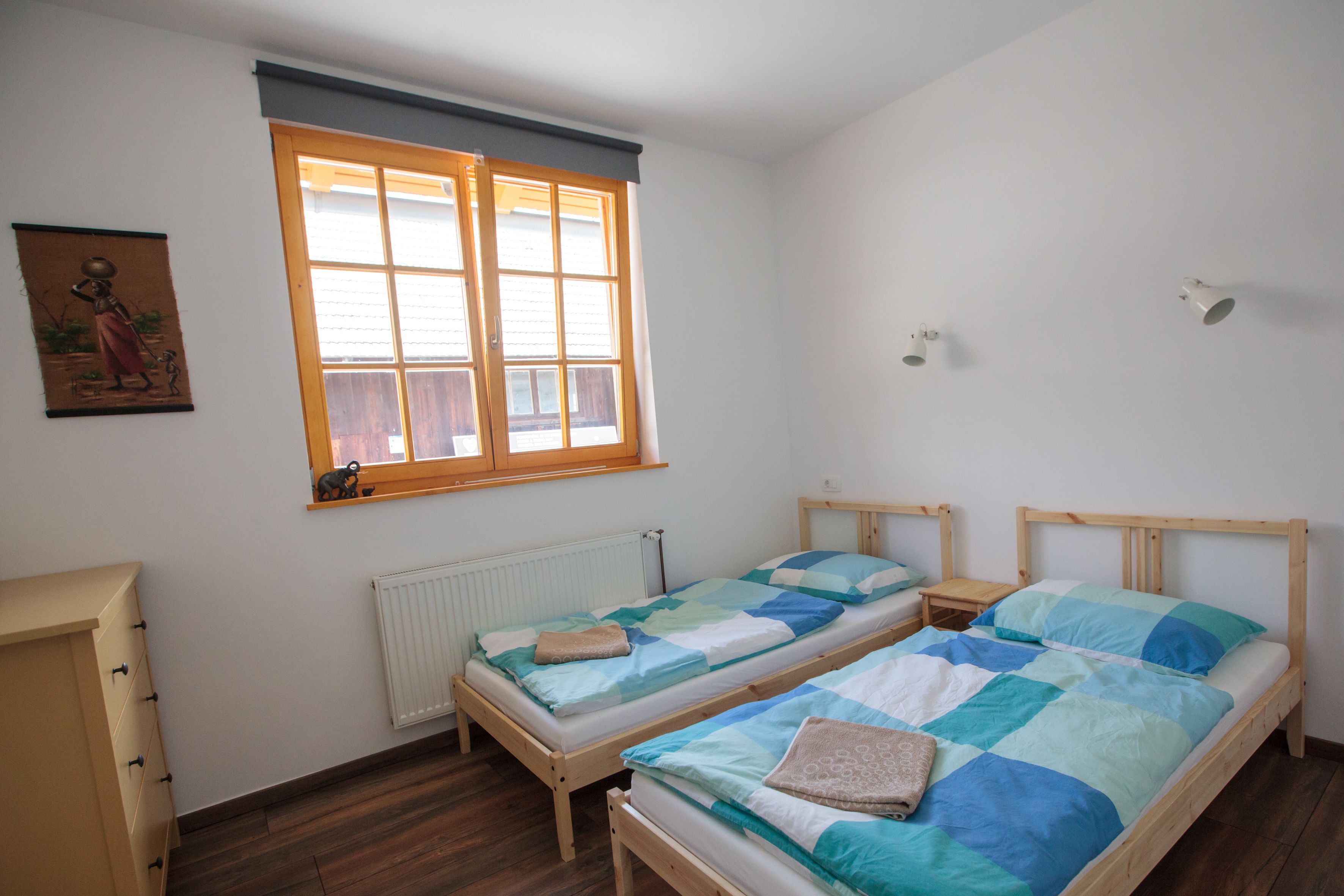 Cortinas blackout, Wi-Fi de cortesia, roupa de cama